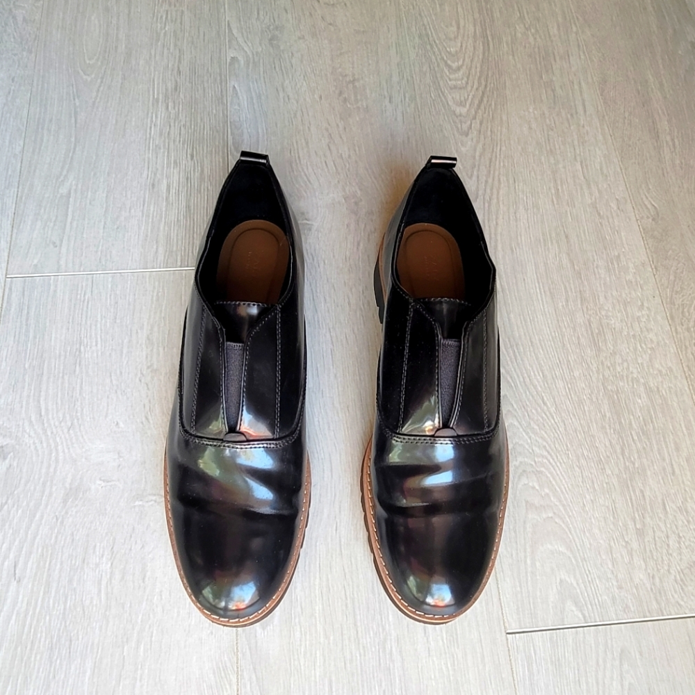 Black Zara slip-on
